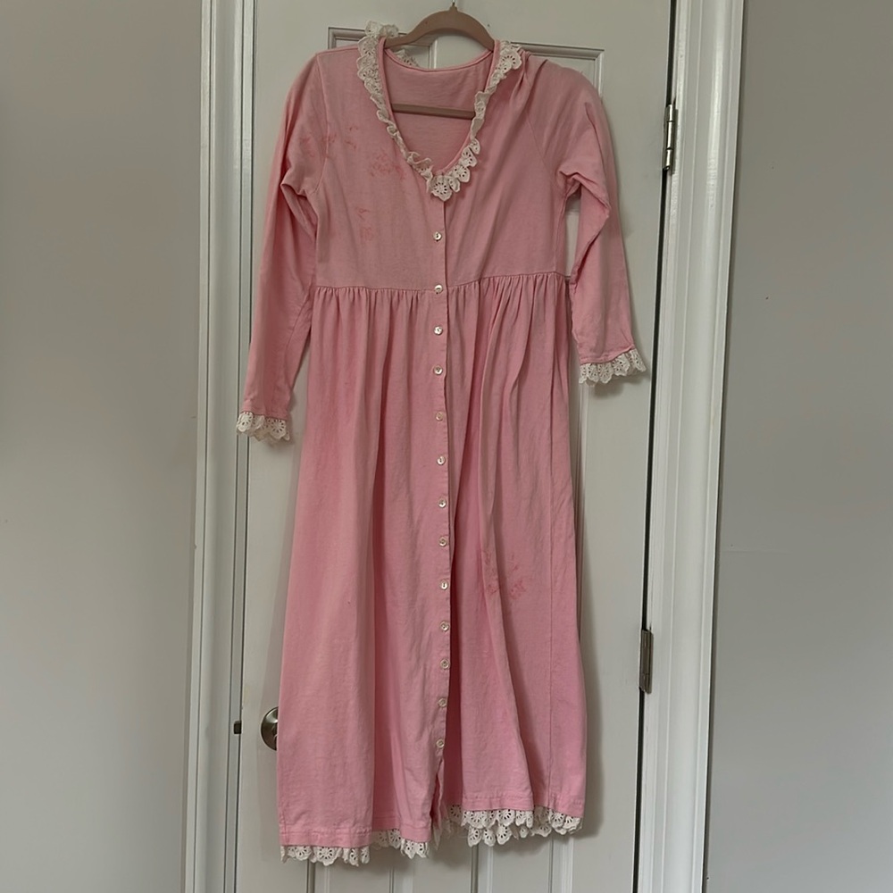 Vintage cotton cottagecore pink and eyelet dress